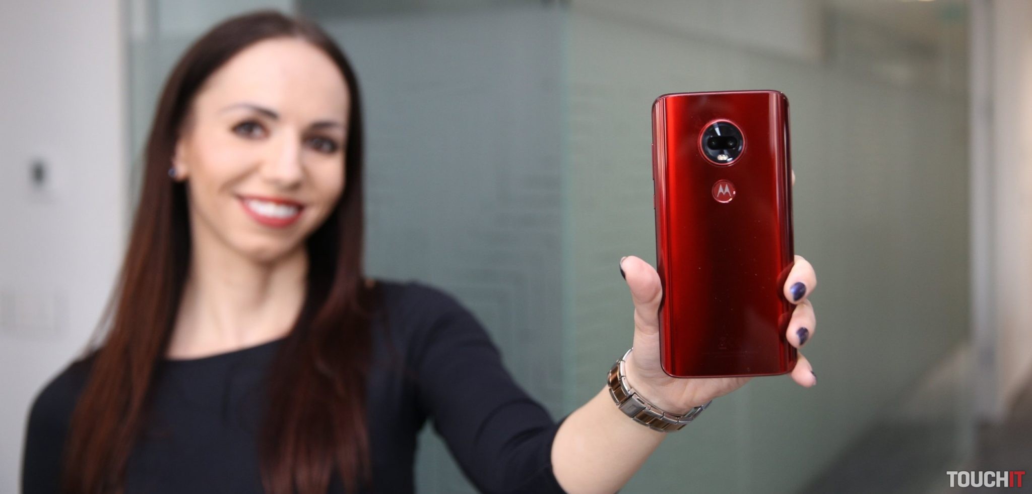 motorola moto g7 dostupné na Slovensku. Takéto sú hlavné parametre a ceny (Video)