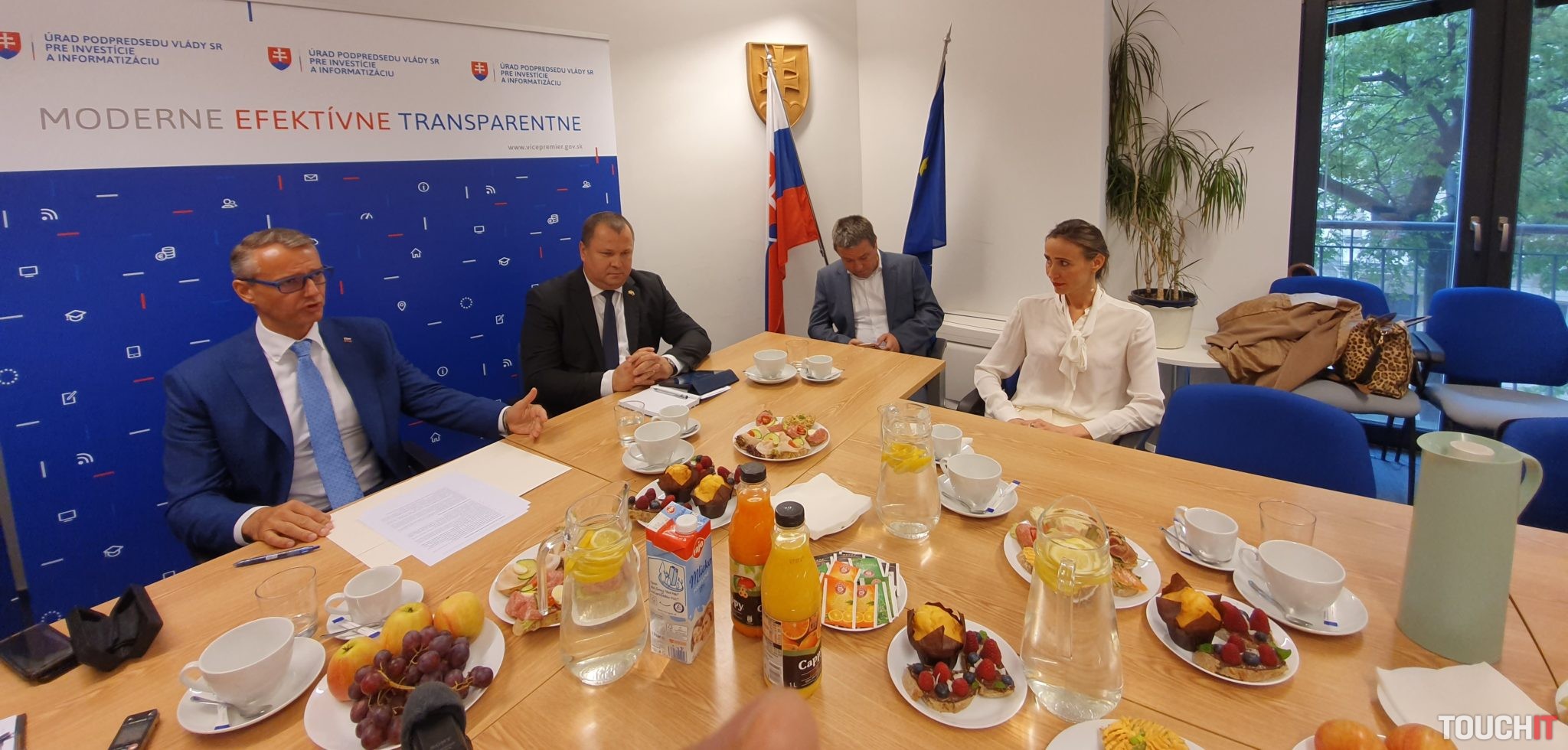 IT špecialisti sa plánujú vrátiť zo sveta späť na Slovensko (VIDEO TOUCHIT)