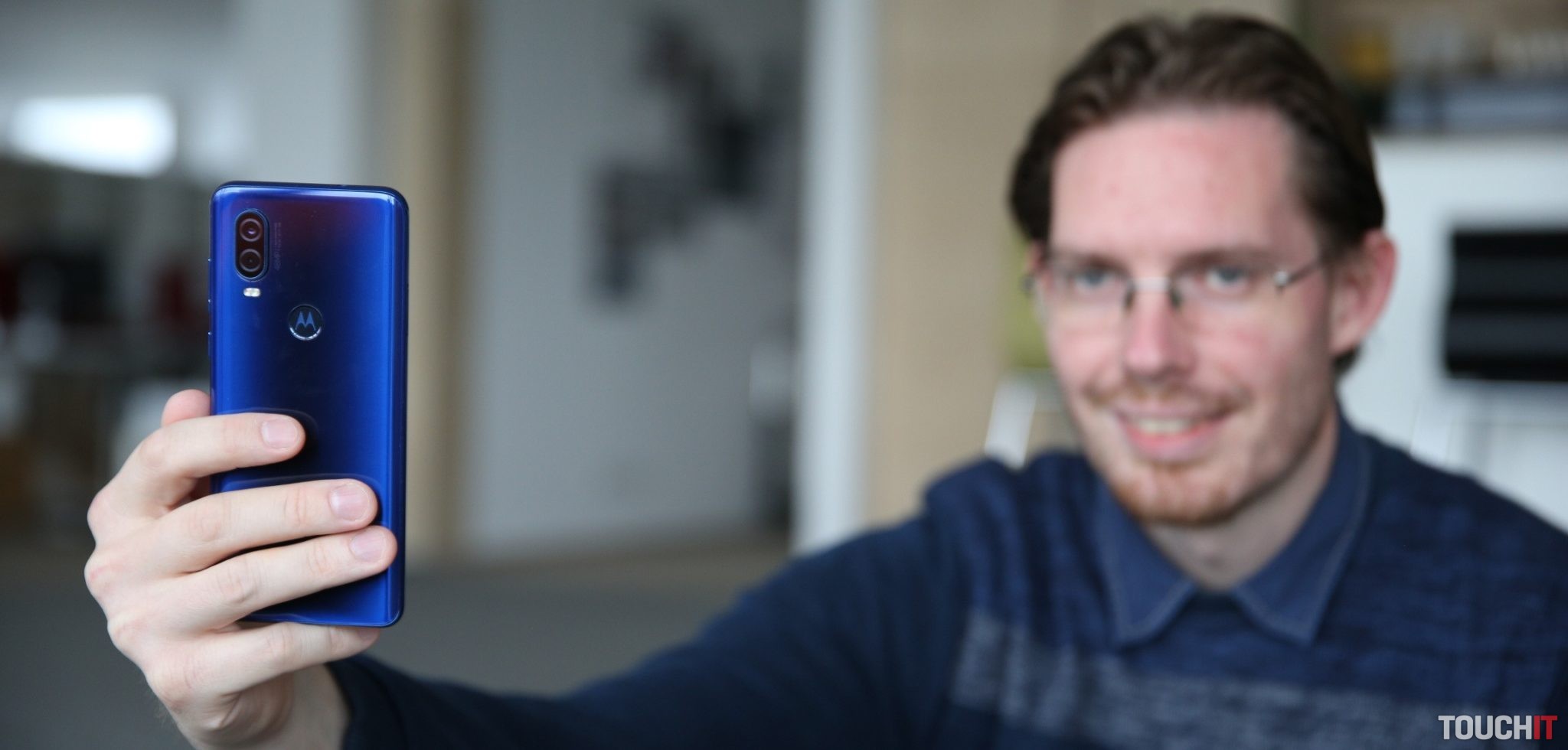 motorola one vision: Expert na nočné fotografie do 300 EUR (VIDEO TOUCHIT)