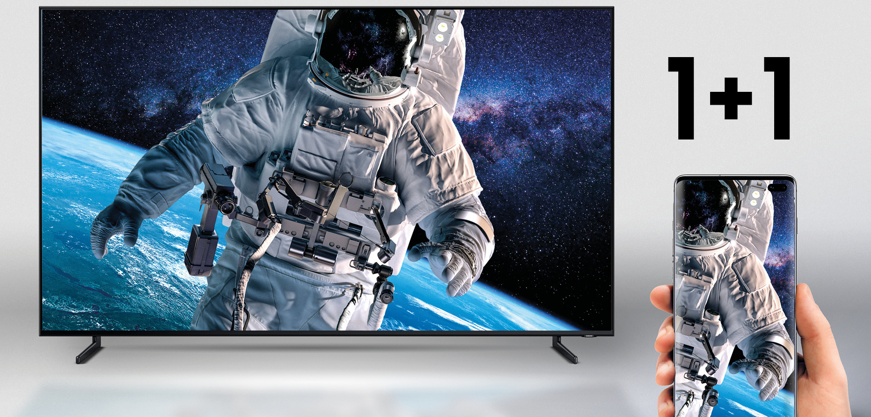 Samsung dáva k televízorom QLED 8K zdarma smartfón Galaxy S10
