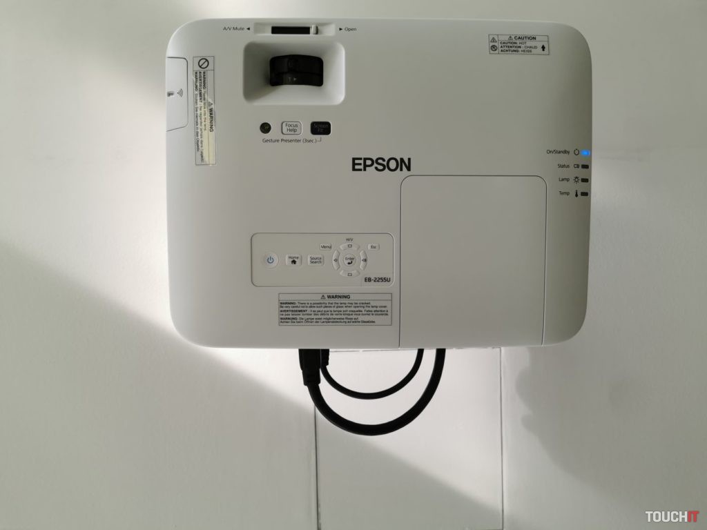 Epson EB 2250U