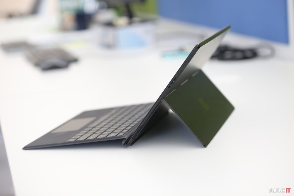 Microsoft Surface Pro X