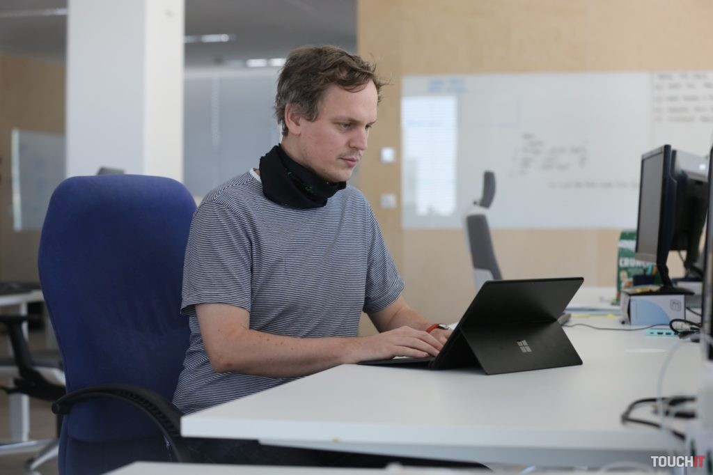 Microsoft Surface Pro X