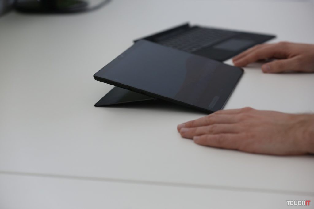 Microsoft Surface Pro X