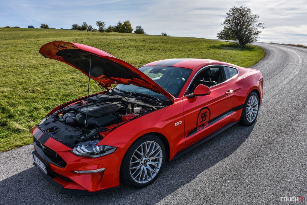 Ford Mustang GT 5.0 V8