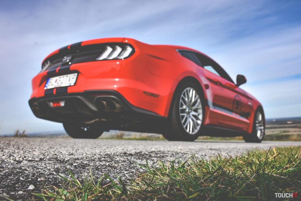 Ford Mustang GT 5.0 V8