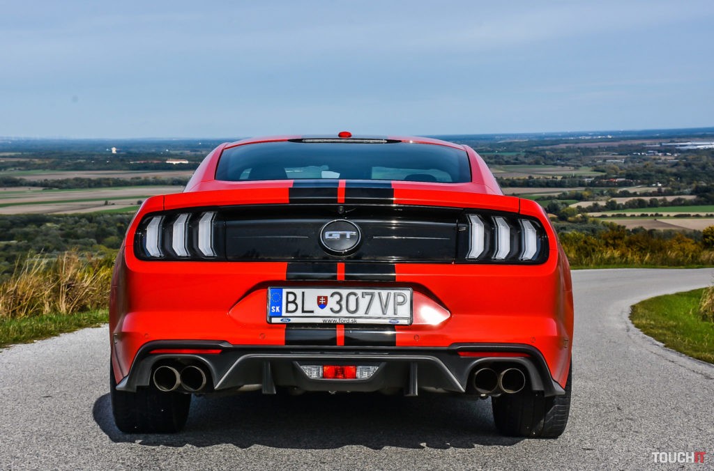 Ford Mustang GT 5.0 V8