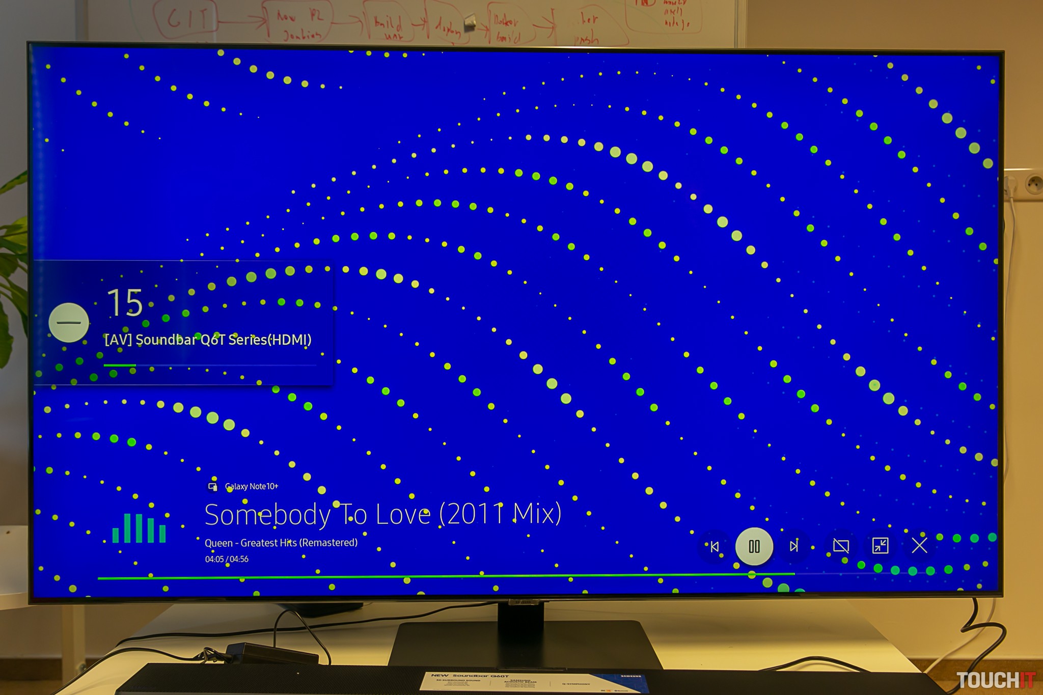 Hudobný režim na televízore Samsung Q80T