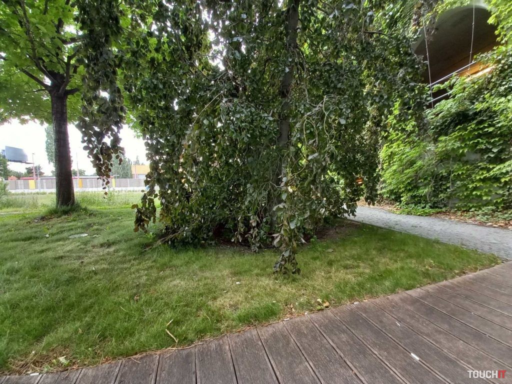 samsung galaxy a41 test photo