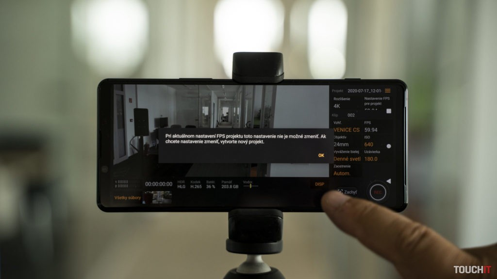 Pokus na zmenu objektívu pri videu 4K 60 fps