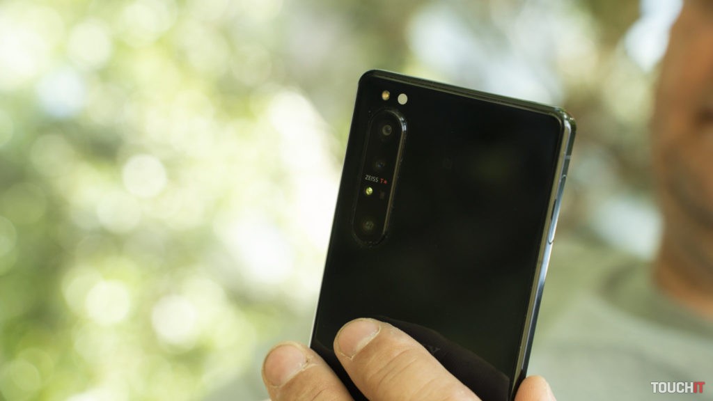 Hlavná devíza Xperia 1 Mark II - kamery ZEISS