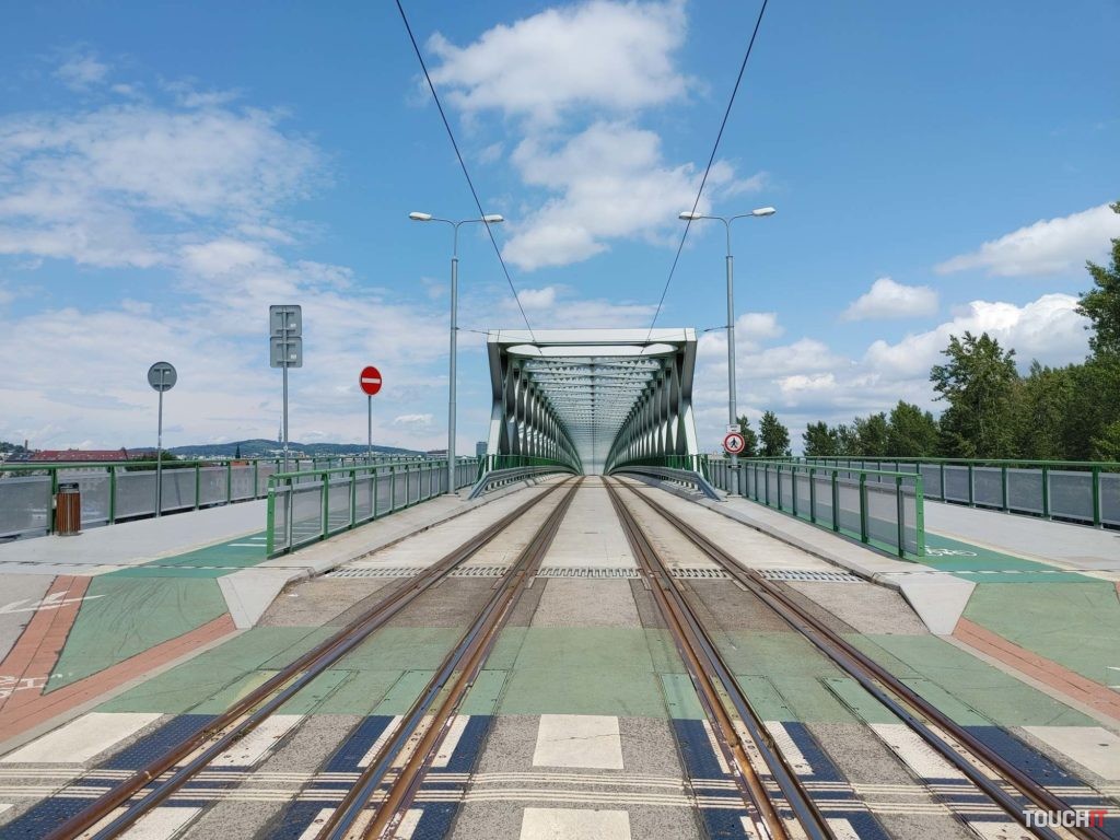 lg velvet test photo