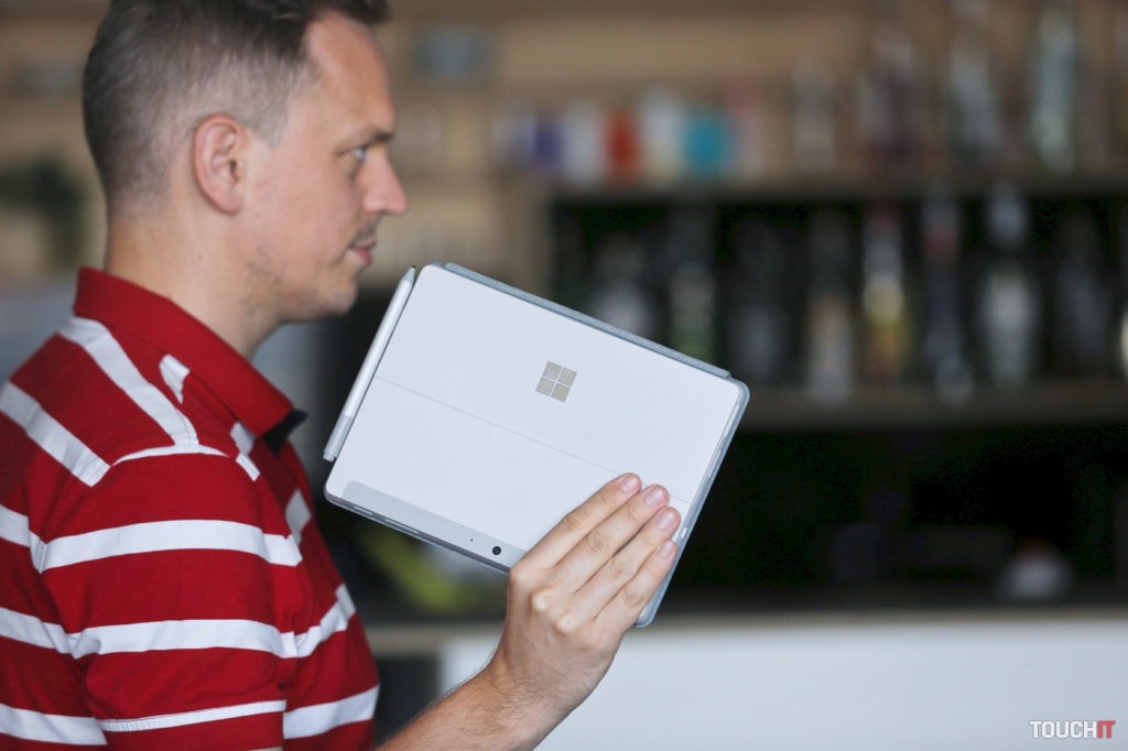 Microsoft Surface Go 2