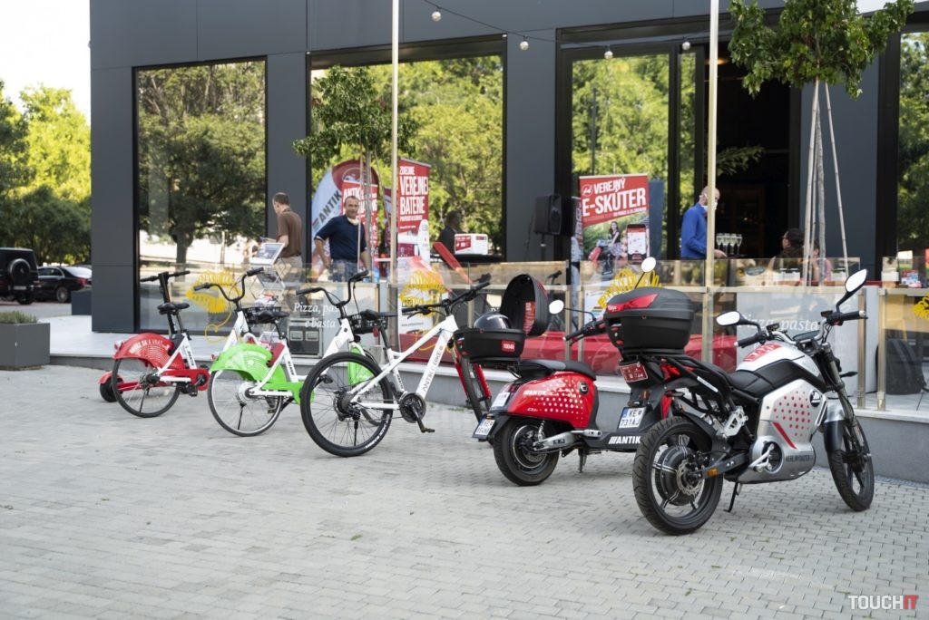 Antik zdieľanie bicyklov, skútrov a kolobežiek