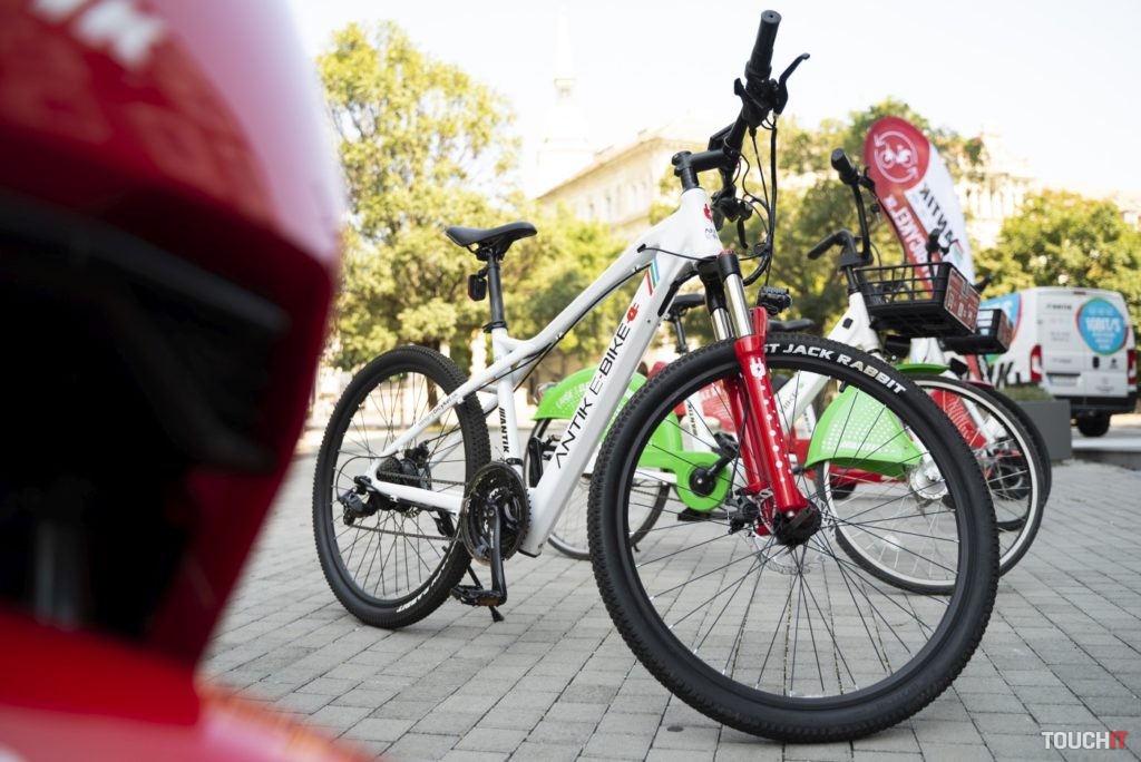 Antik zdieľanie bicyklov, skútrov a kolobežiek