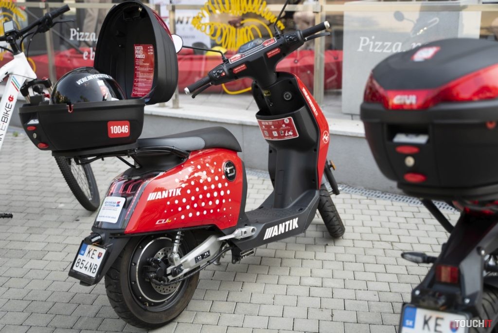 Antik zdieľanie bicyklov, skútrov a kolobežiek