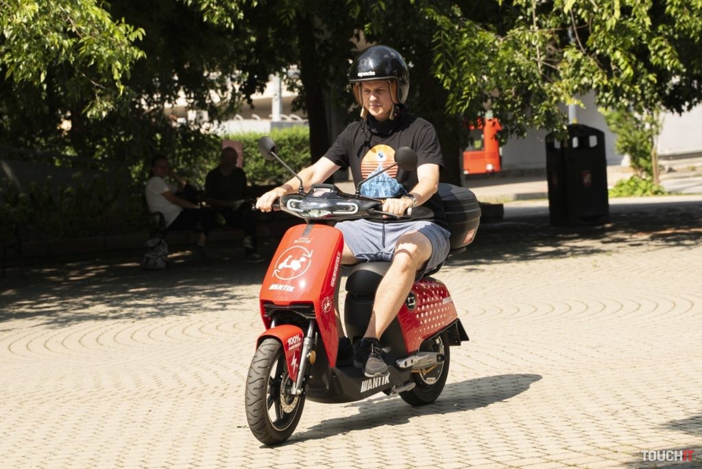Antik zdieľanie bicyklov, skútrov a kolobežiek