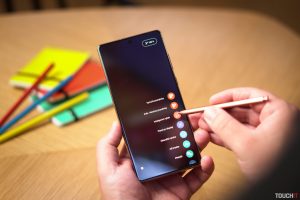 Galaxy Note20 Ultra a písanie poznámok dotykovým perom