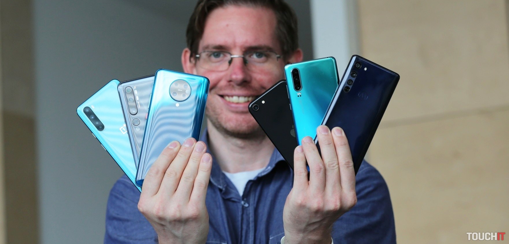 Ako fotí iPhone SE, Huawei P30, motorola edge, POCO F2 Pro a Xiaomi Mi Note 10?