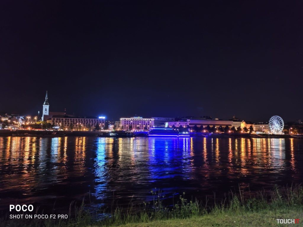 POCO F2 Pro