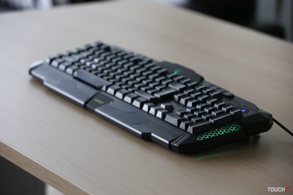 Yenkee YKB 3300 Hornet