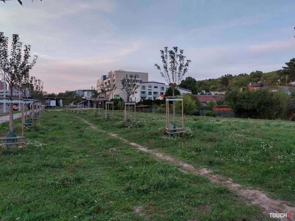 motorola razr 5G test photo