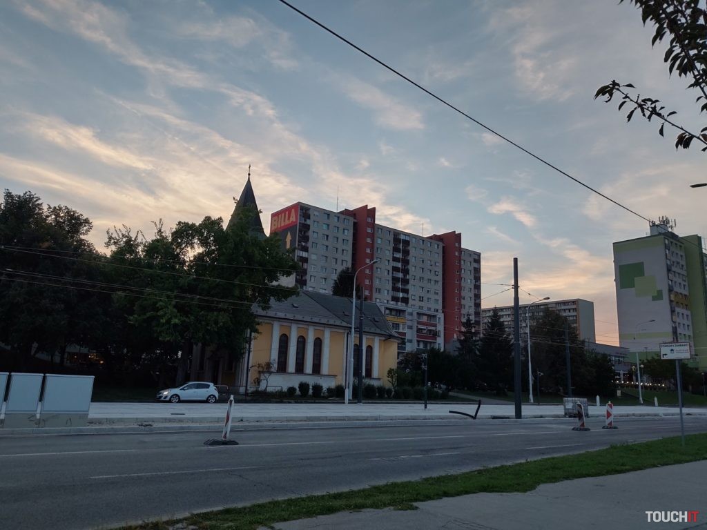 motorola razr 5G test photo