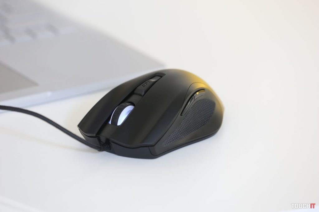 OMEN Vector Gaming Mouse