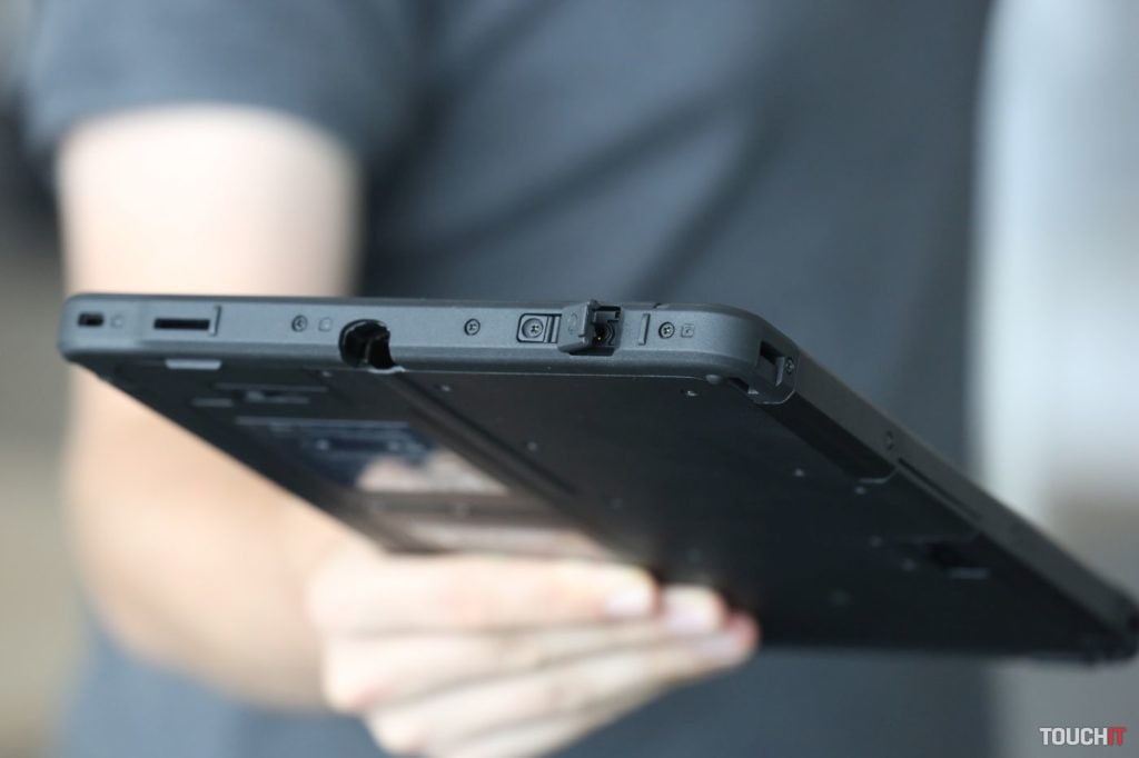 Panasonic TOUGHBOOK A3