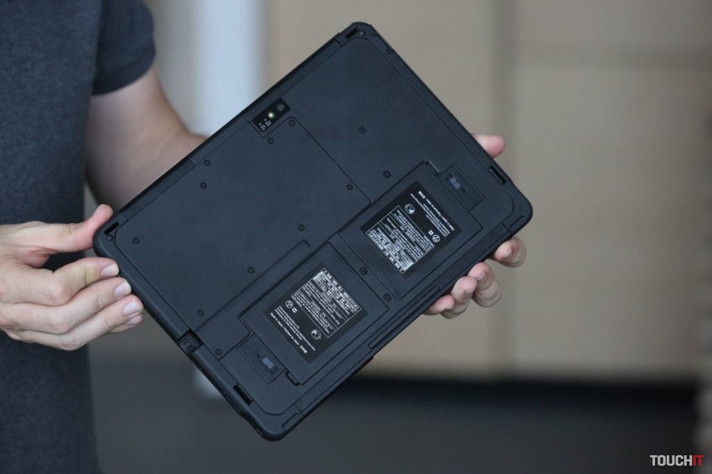 Panasonic TOUGHBOOK A3