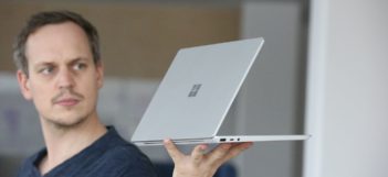 Microsoft Surface Laptop Go