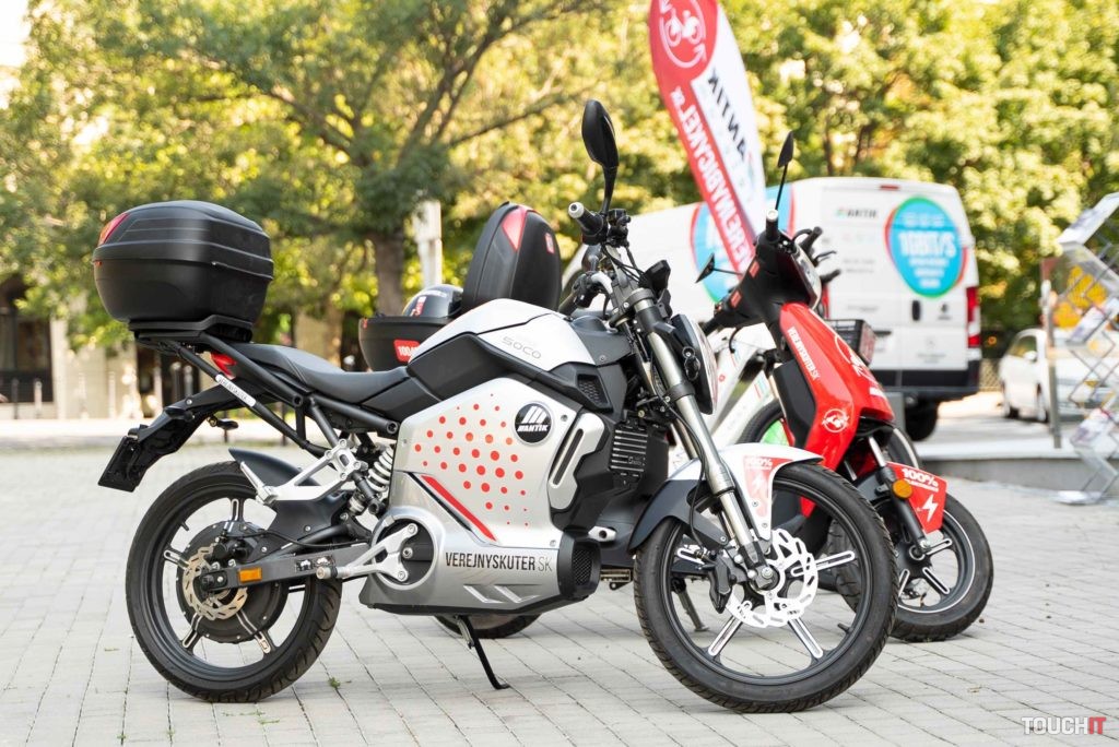 Elektrická motorka SuperSOCO pribudne najprv v Košiciach