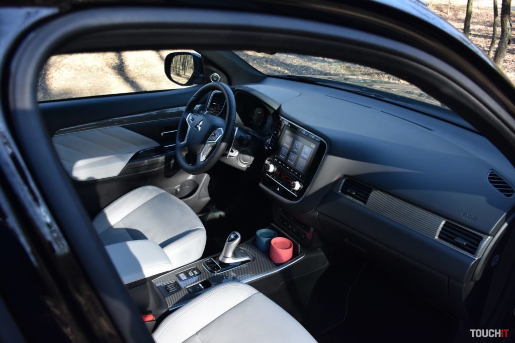 Mitsubishi Outlander PHEV