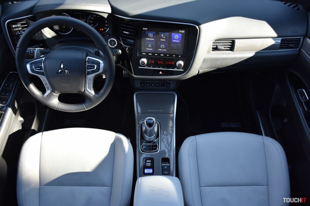 Mitsubishi Outlander PHEV