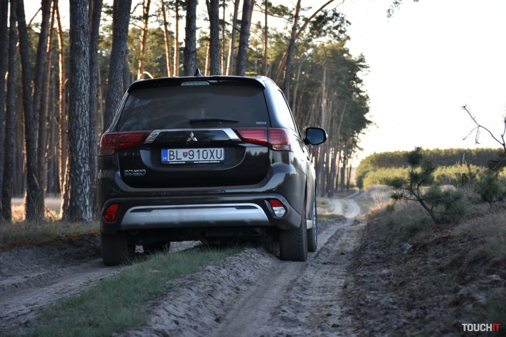 Mitsubishi Outlander PHEV