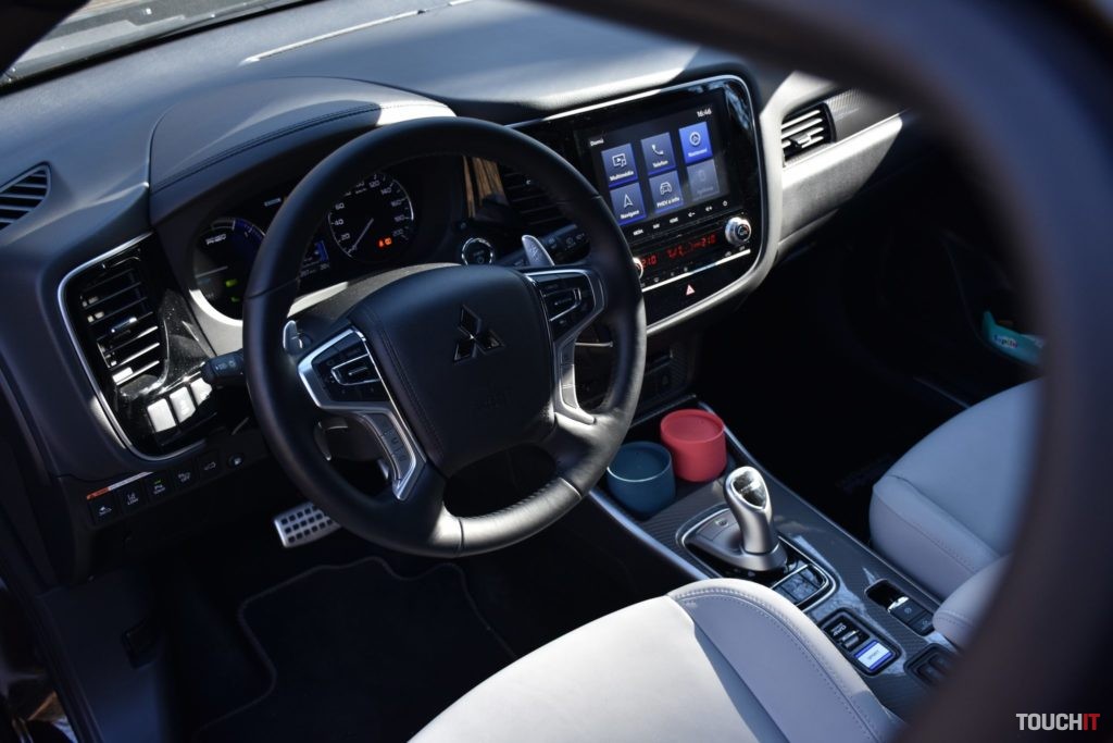 Mitsubishi Outlander PHEV