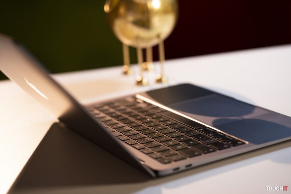 Apple MacBook Air (M1)