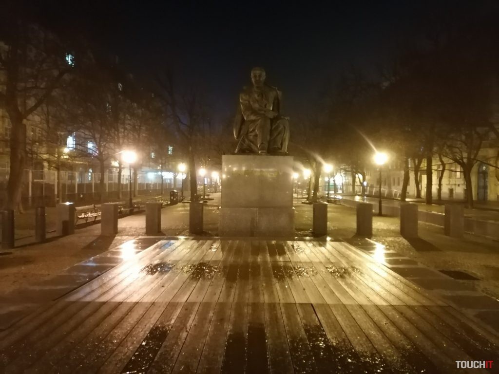 honor 10X lite night photo