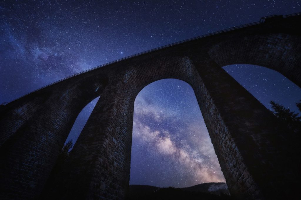 Okno do galaxie zo série Telgártska  strela | Nikon Z 6 | Foto: Marián Kuric