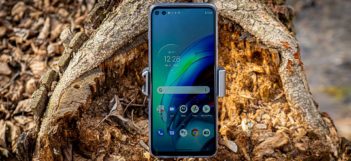 moto g100, Zdroj: Ondrej Macko/TOUCHIT.sk