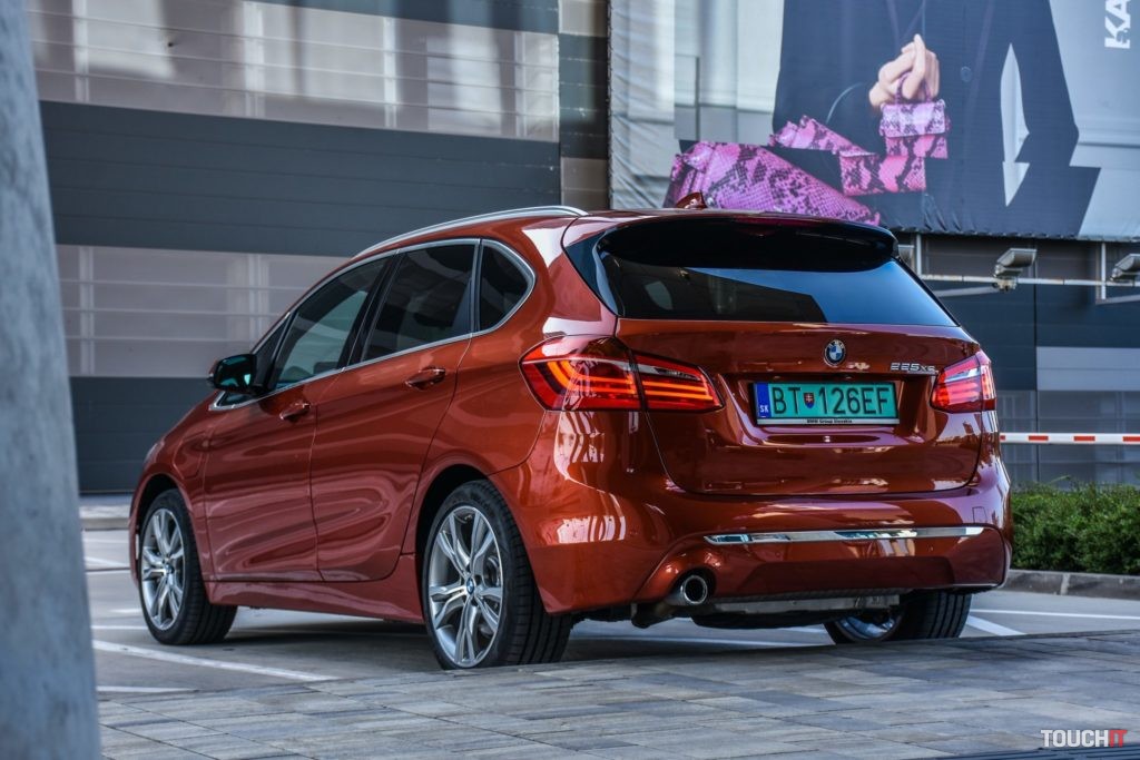 BMW 225xe Active Tourer