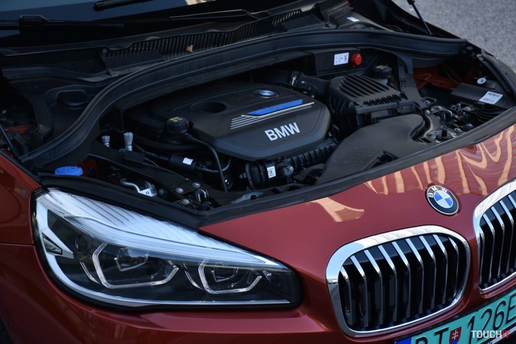 BMW 225xe Active Tourer