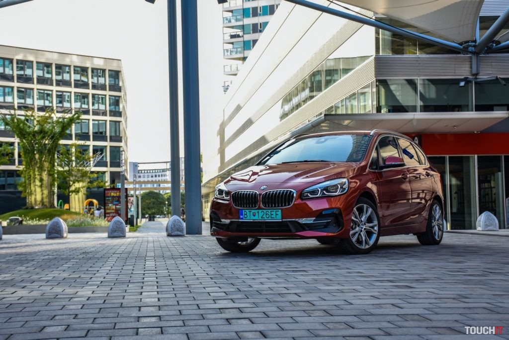 BMW 225xe Active Tourer