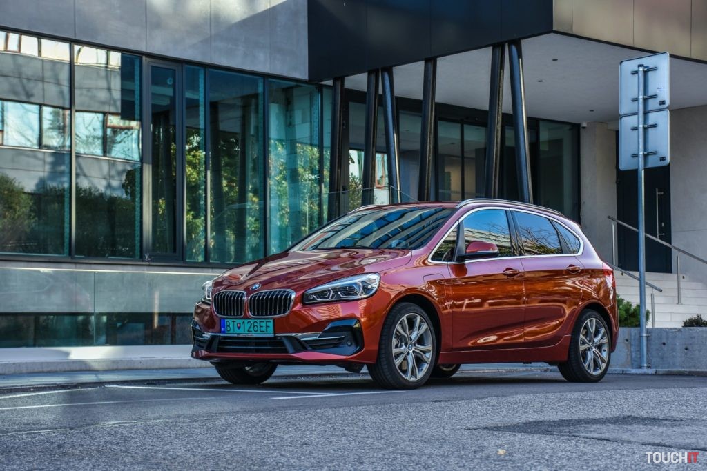 BMW 225xe Active Tourer