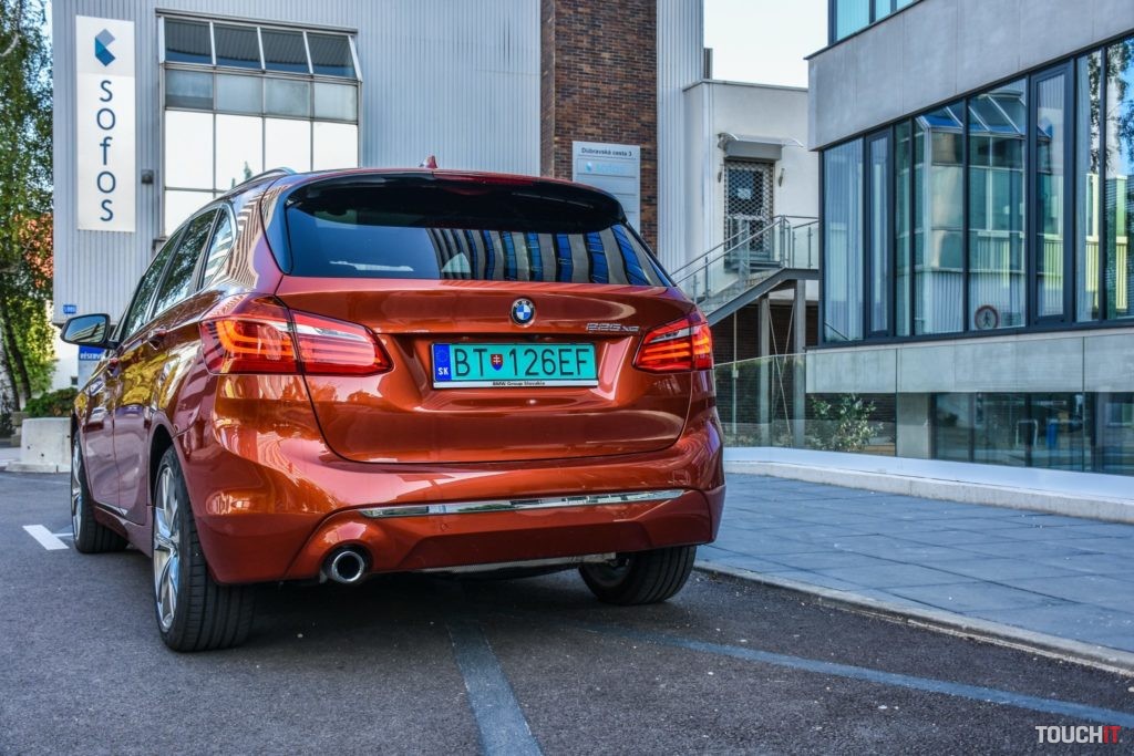 BMW 225xe Active Tourer