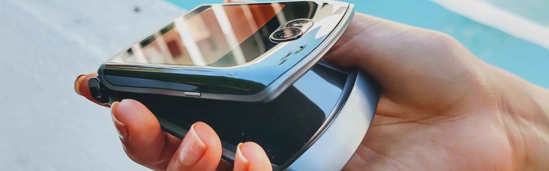 motorola ukazuje, ako si smartfón s ohybným displejov predstavujú oni