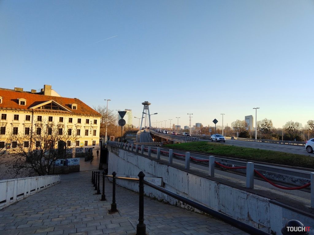 realme 8 pro photo test