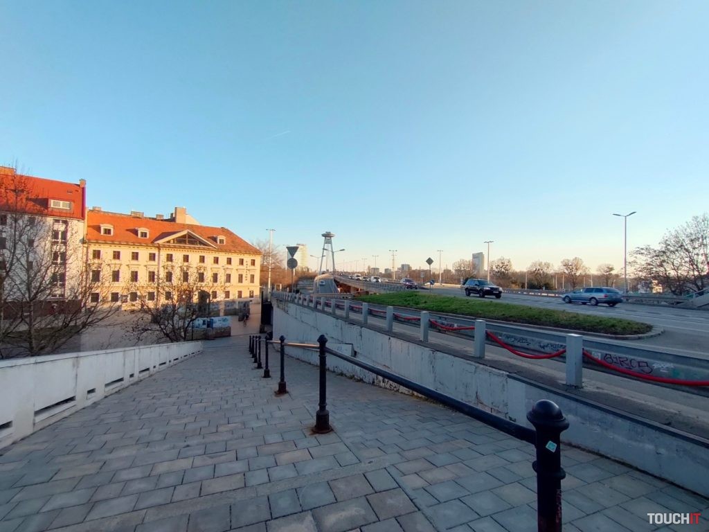 realme 8 pro photo test