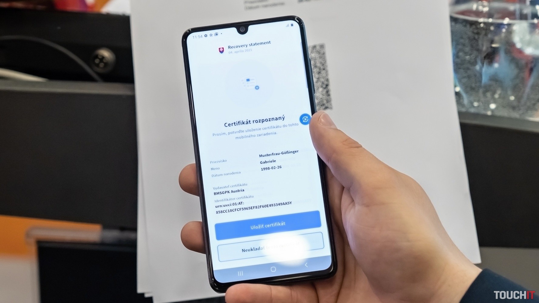 Ministerstvo pre informatizáciu Slovenska ukázalo aplikáciu na zelený COVID pas. Podľa nás je až príliš jednoduchá