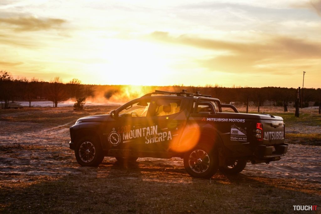 Mitusbishi L200 Mountain Sherpa